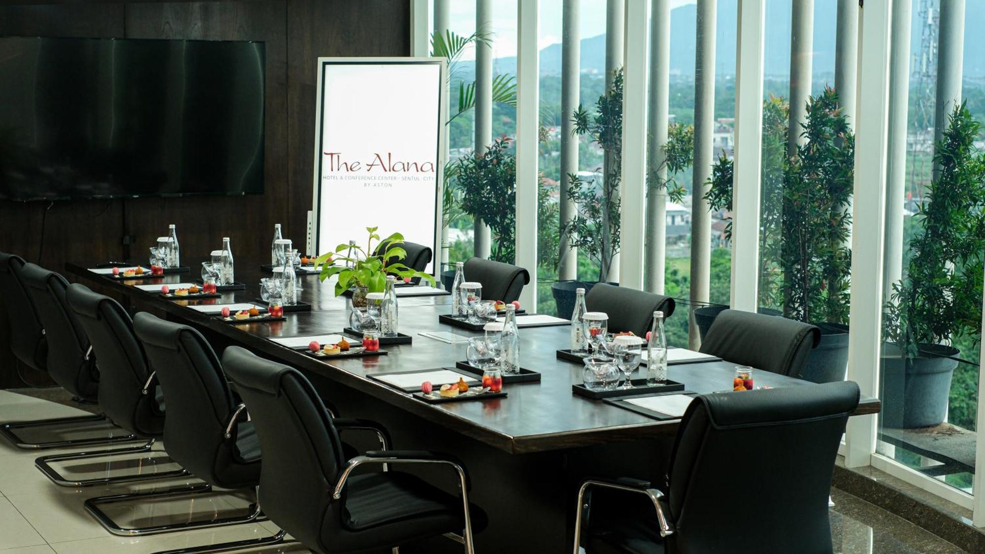 The Alana Hotel And Conference Sentul City By Aston Bogor Zewnętrze zdjęcie