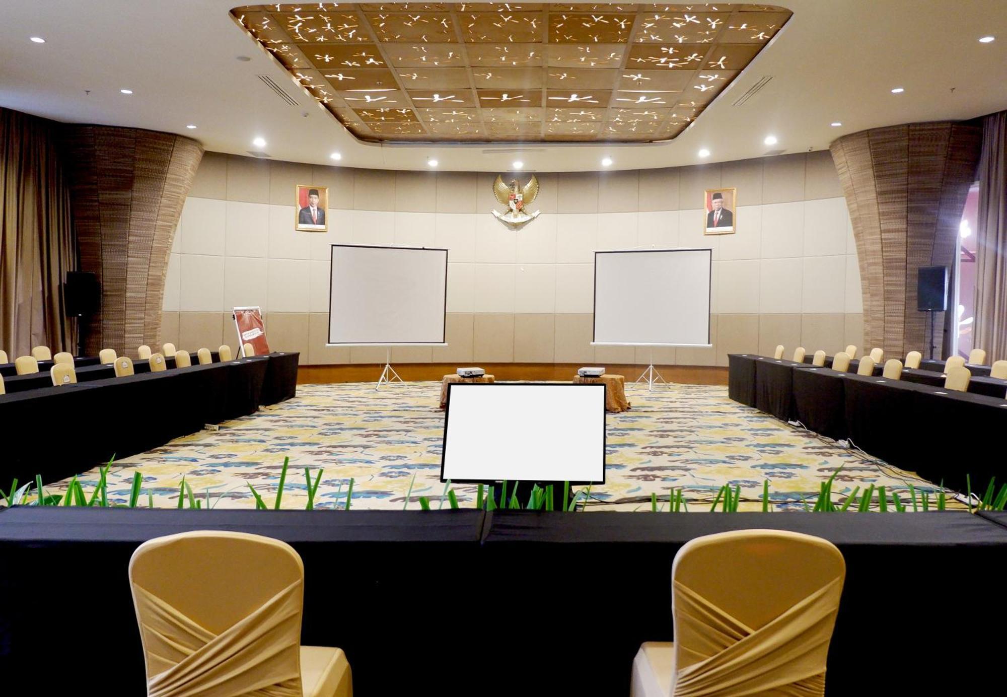 The Alana Hotel And Conference Sentul City By Aston Bogor Zewnętrze zdjęcie